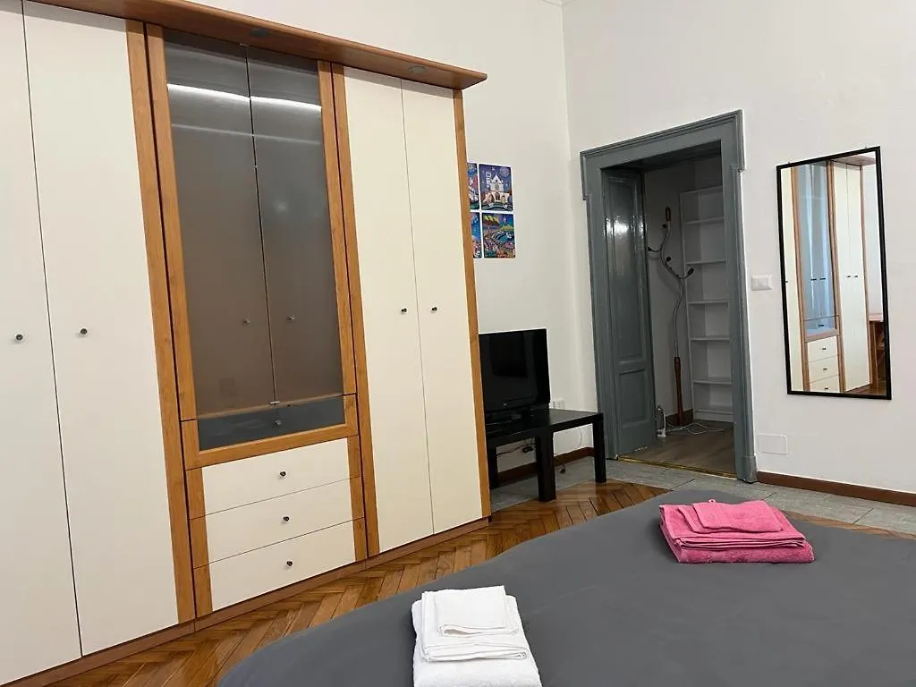 Apartament Bilocale Zona Citta' Studi Mediolan Włochy